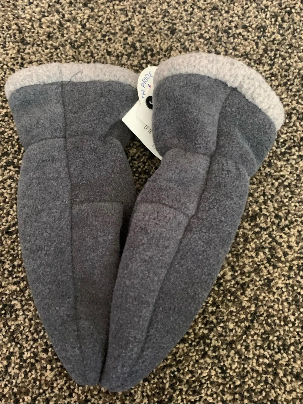 Neck Works Dark Gray Fleece Scarf and Mittens Set NWT
